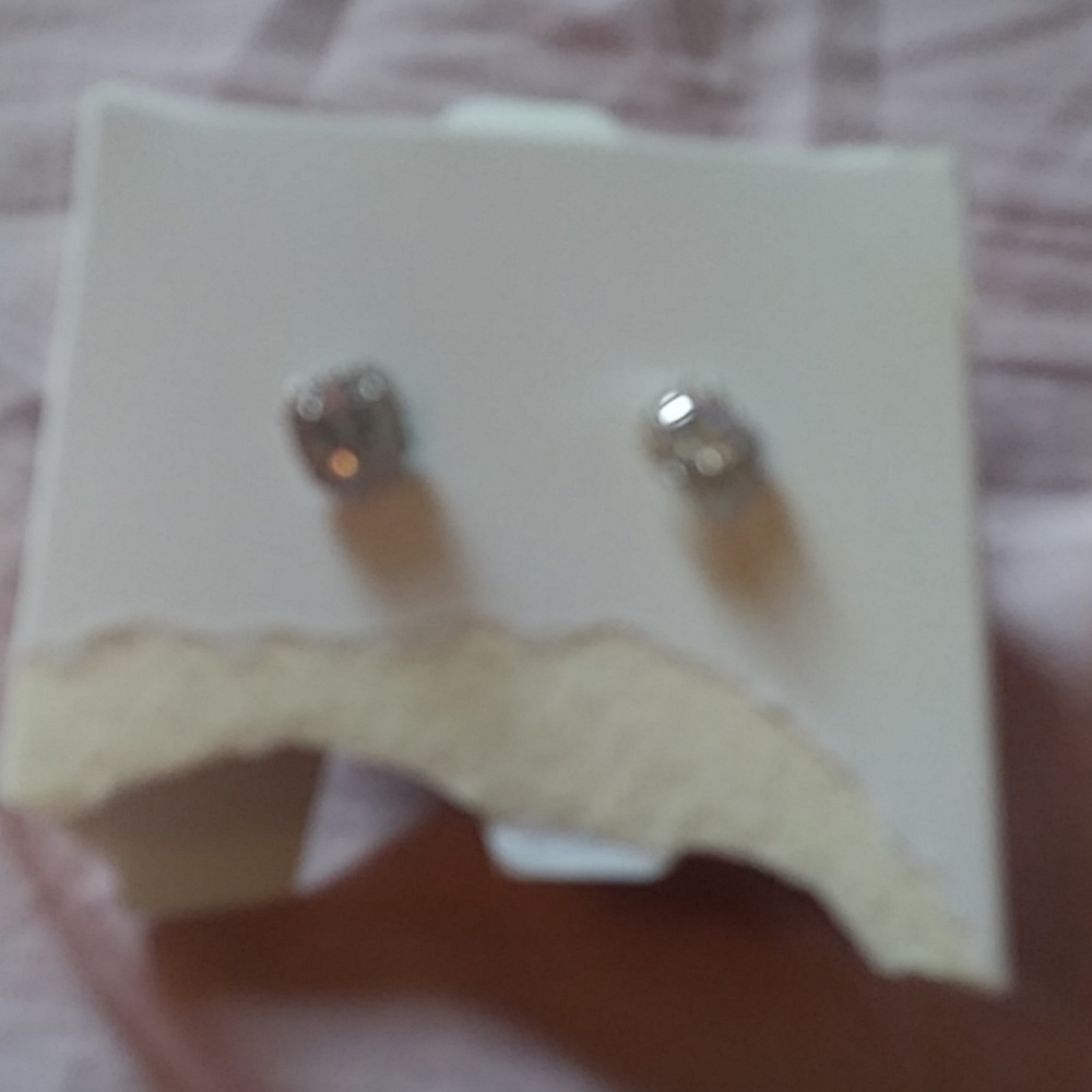 Square beautiful cubic zirconia diamond earrings